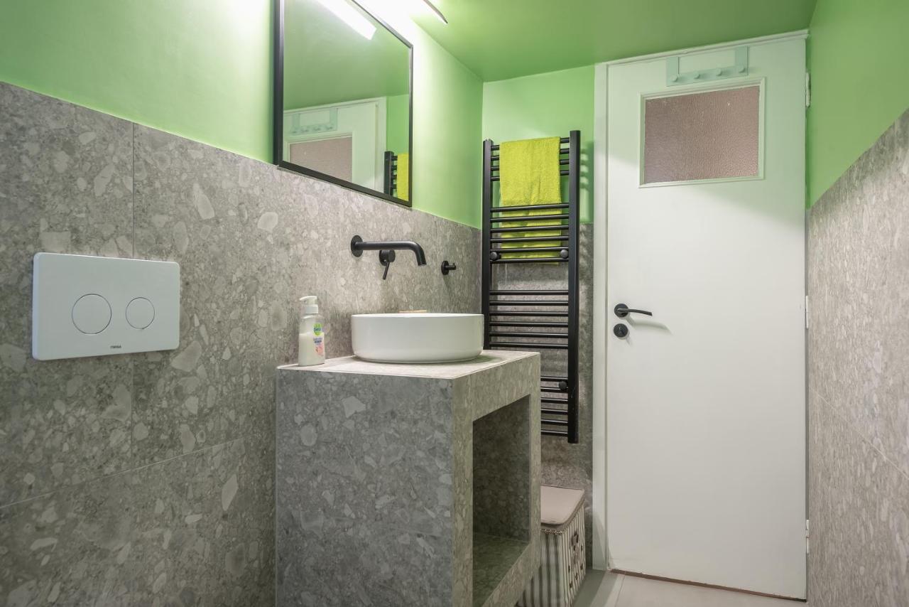 Comfy And Modern Apartment Athènes Extérieur photo